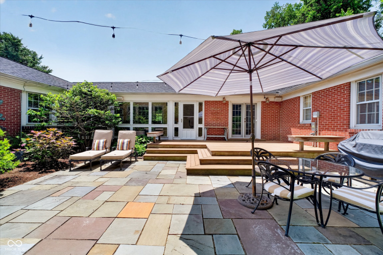 Listing Image 54