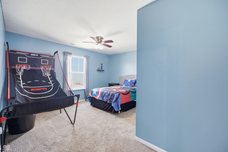 Listing Image 26