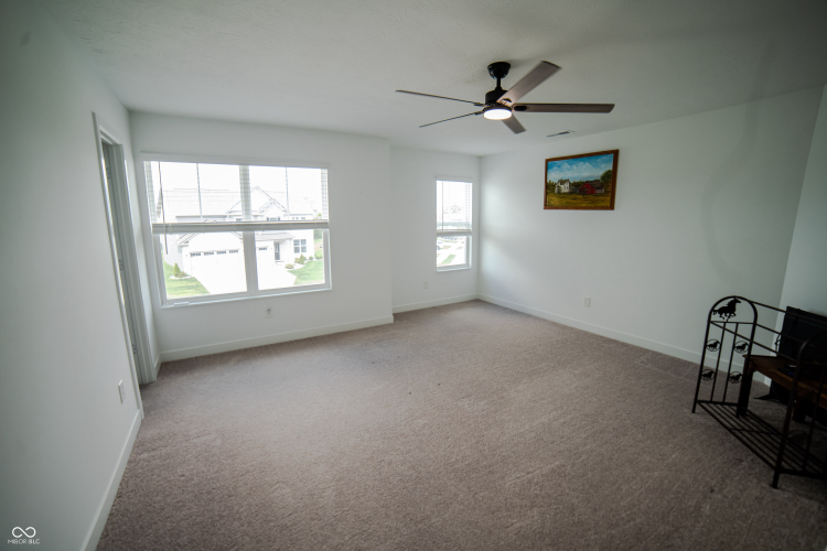 Listing Image 42
