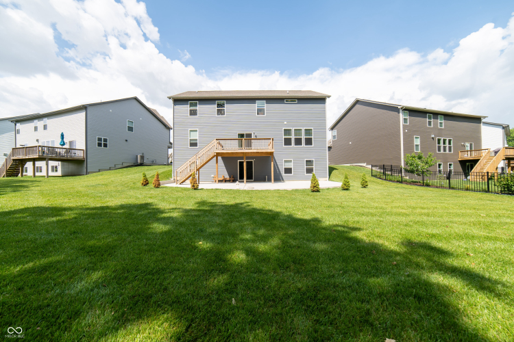 Listing Image 52
