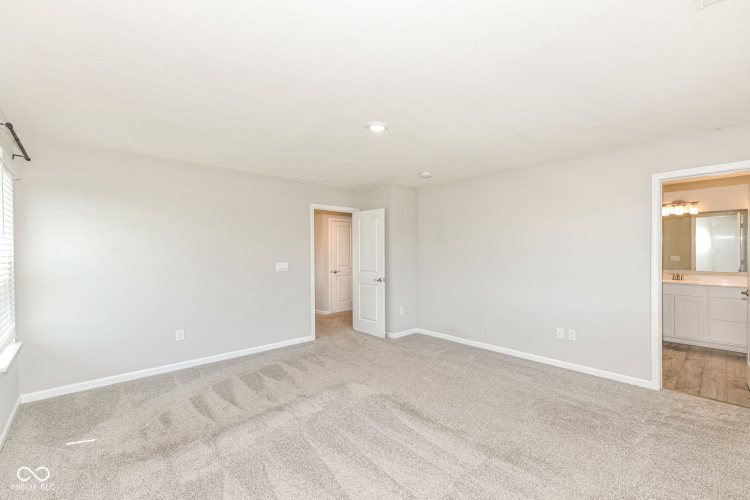 Listing Image 30