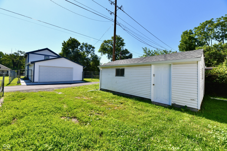 Listing Image 39