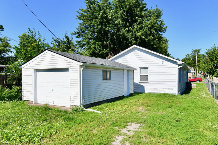 Listing Image 42