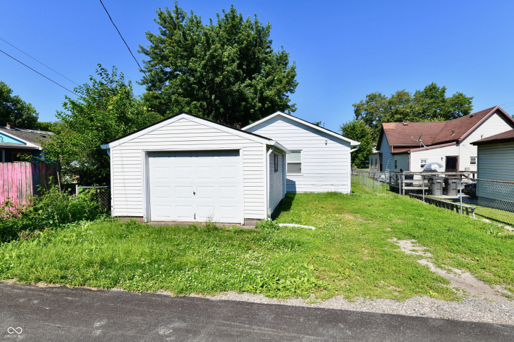 Listing Image 43