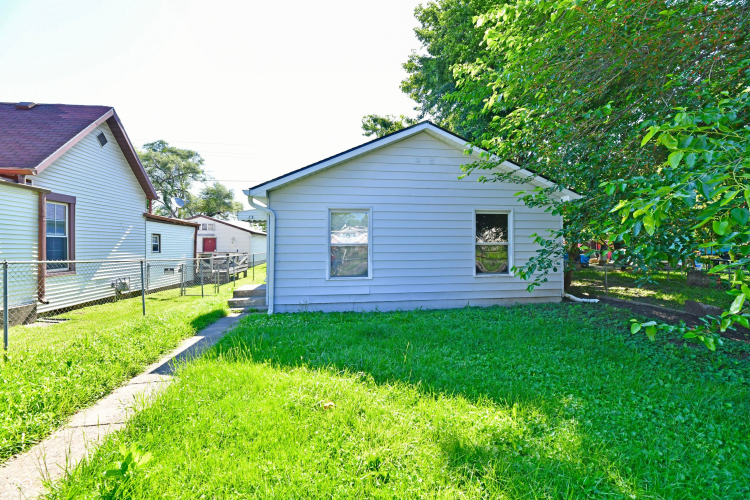 Listing Image 48