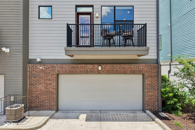Listing Image 55