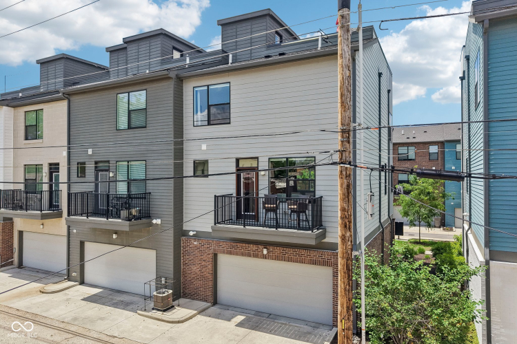 Listing Image 56