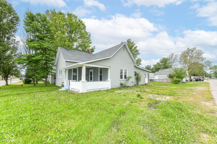 Listing Image 24