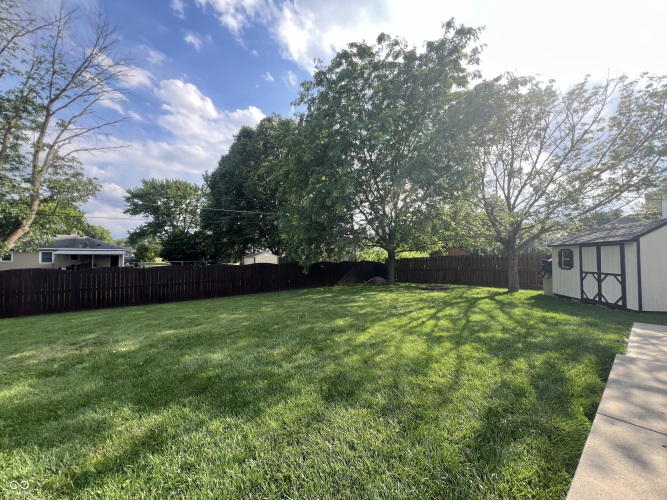 Listing Image 38