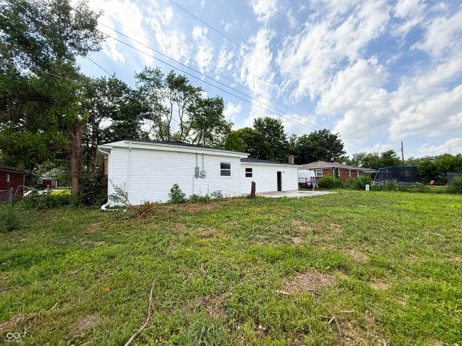 Listing Image 23