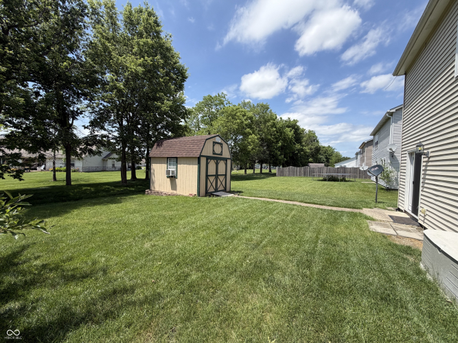 Listing Image 14