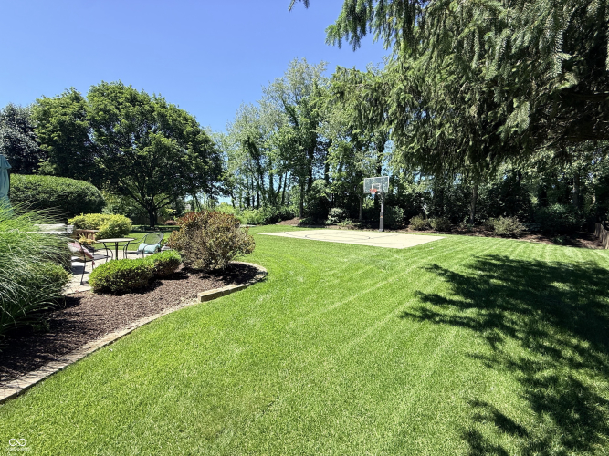 Listing Image 53