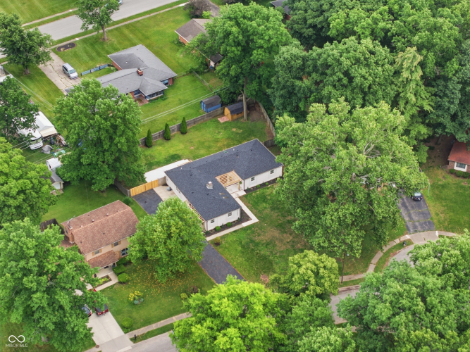 Listing Image 42