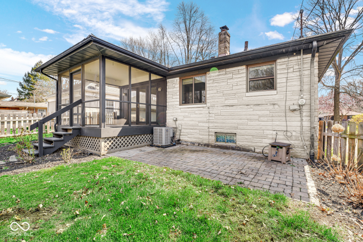 Listing Image 23