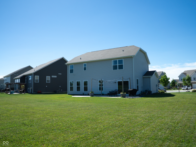 Listing Image 17