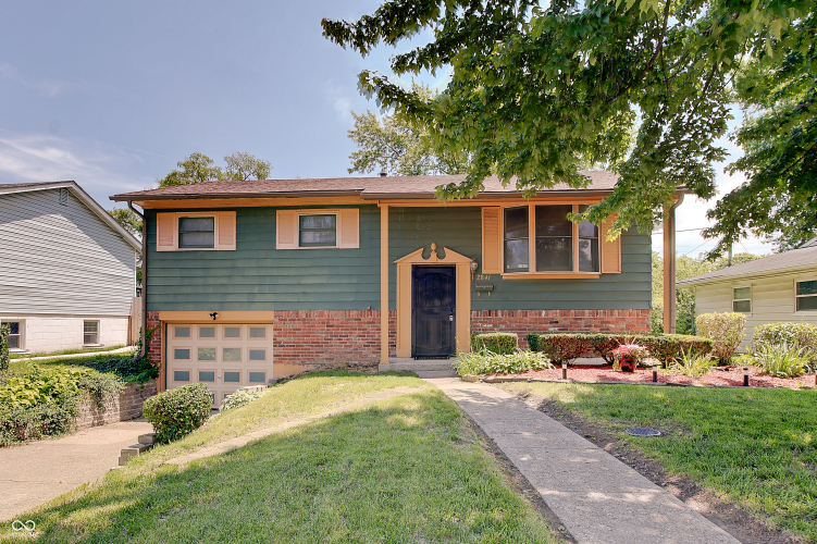 Listing Image 2