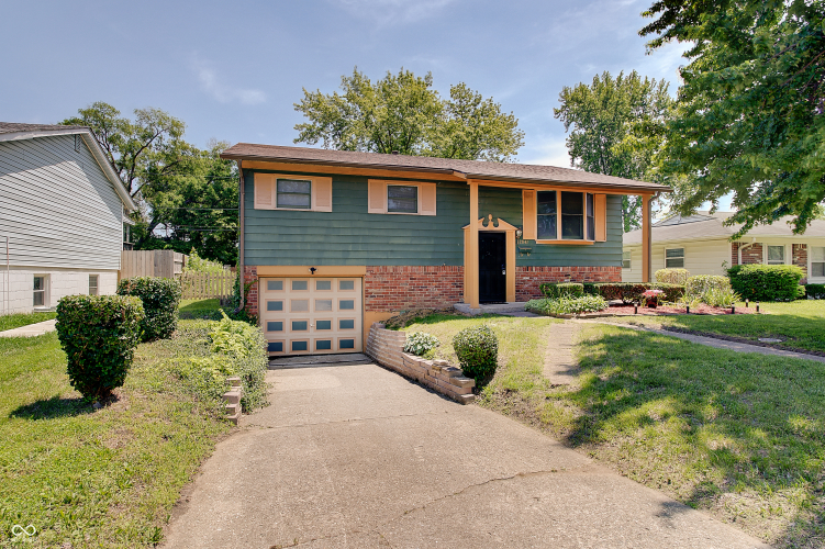 Listing Image 3
