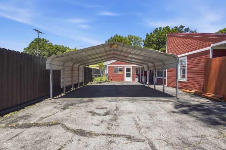 Listing Image 20