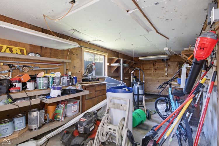 Listing Image 27