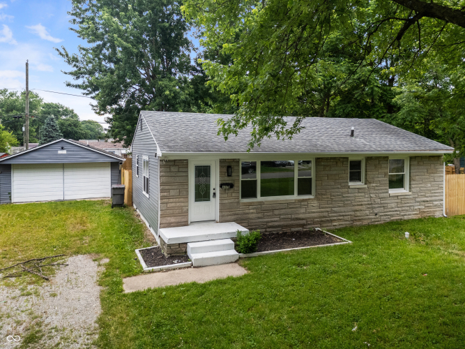 Listing Image 2