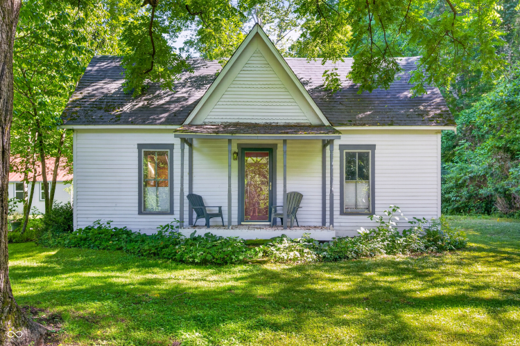 Listing Image 4