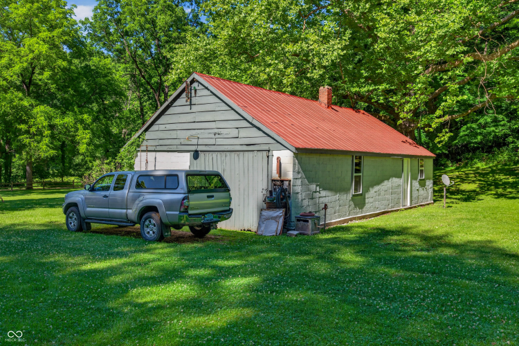 Listing Image 51