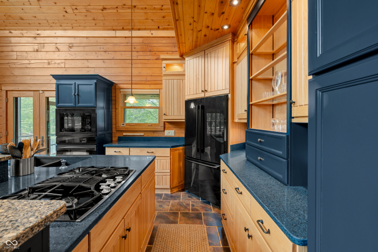Listing Image 16