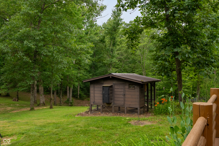 Listing Image 41