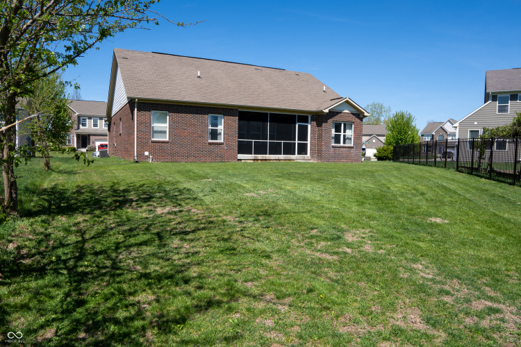 Listing Image 41
