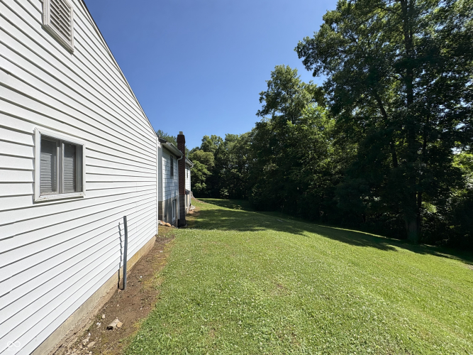 Listing Image 27