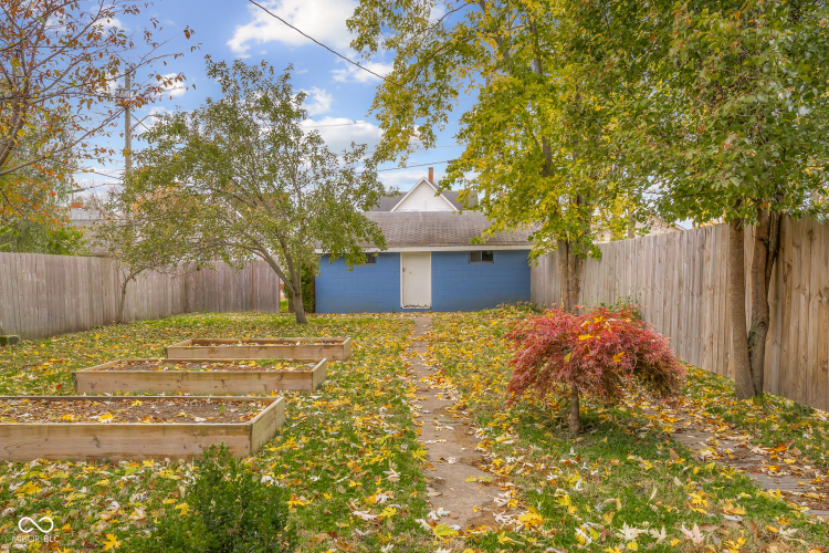 Listing Image 48