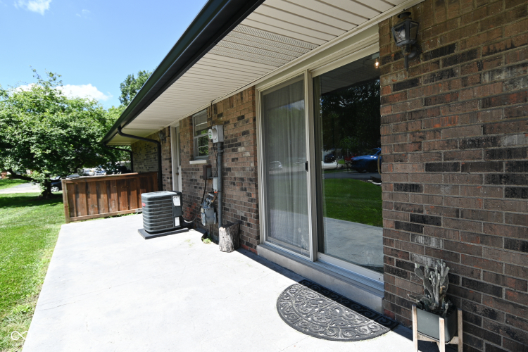 Listing Image 55