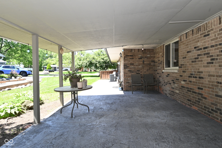 Listing Image 58