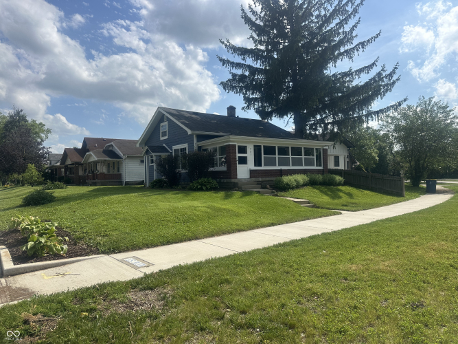 Listing Image 24