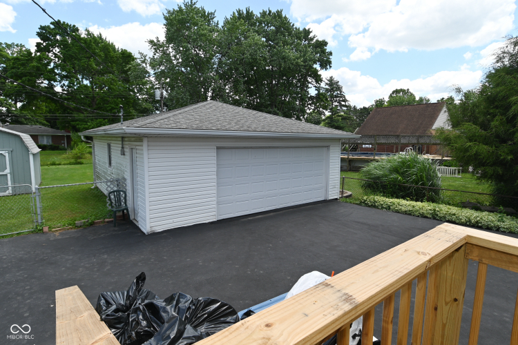 Listing Image 37