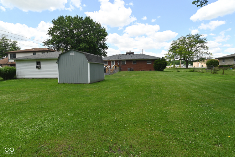 Listing Image 45