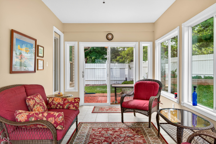 Listing Image 53