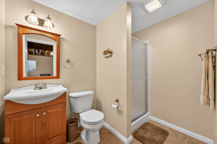 Listing Image 57