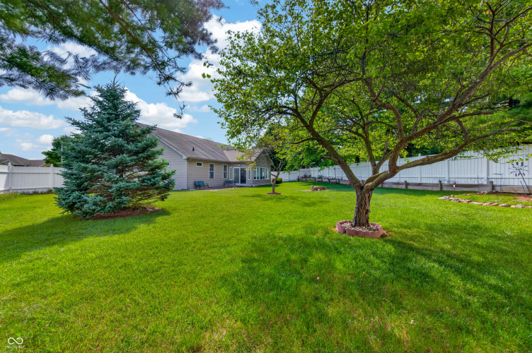 Listing Image 74