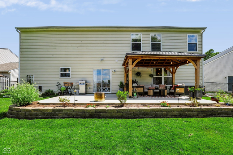 Listing Image 42