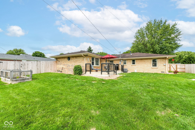 Listing Image 29