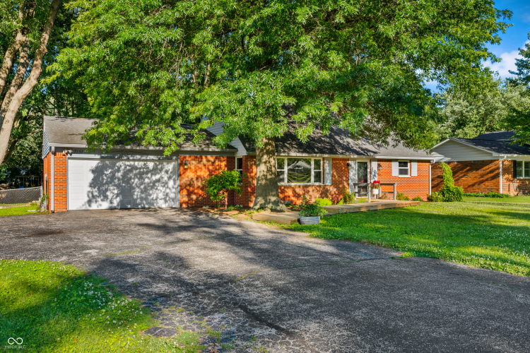 Listing Image 48