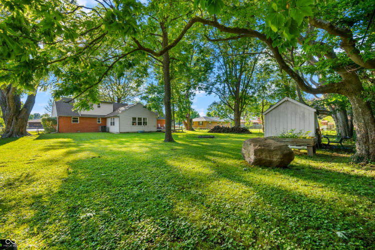 Listing Image 52