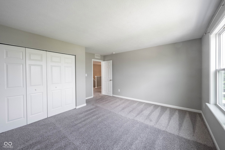 Listing Image 54