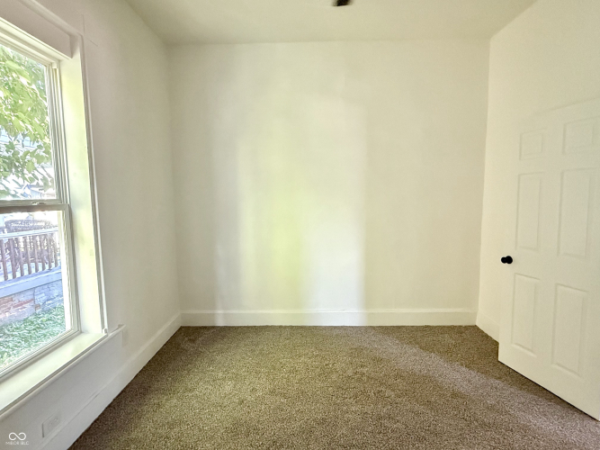Listing Image 41