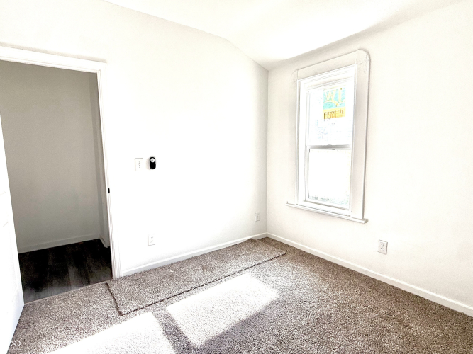 Listing Image 59