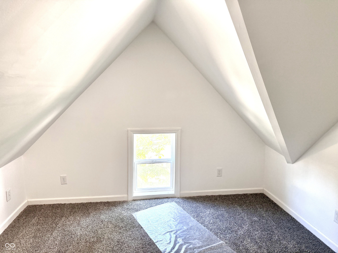 Listing Image 71