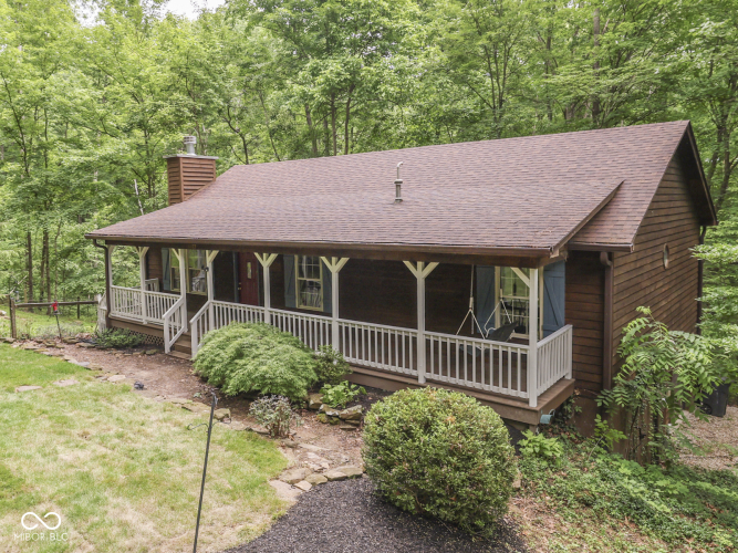 Listing Image 4
