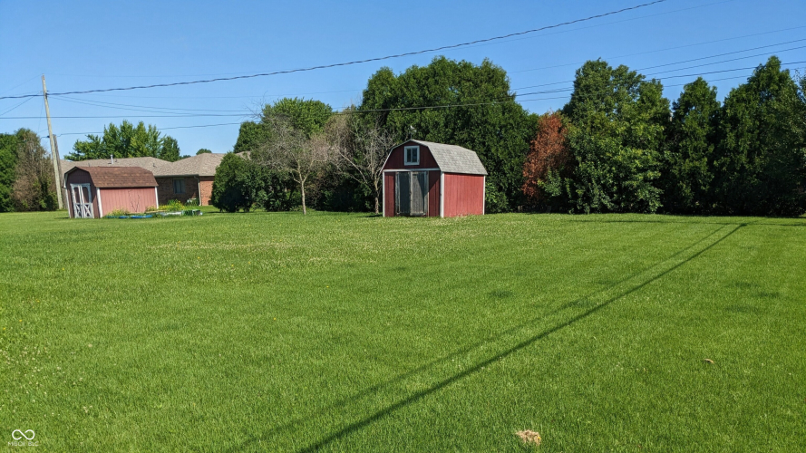 Listing Image 11