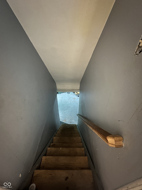 Listing Image 24